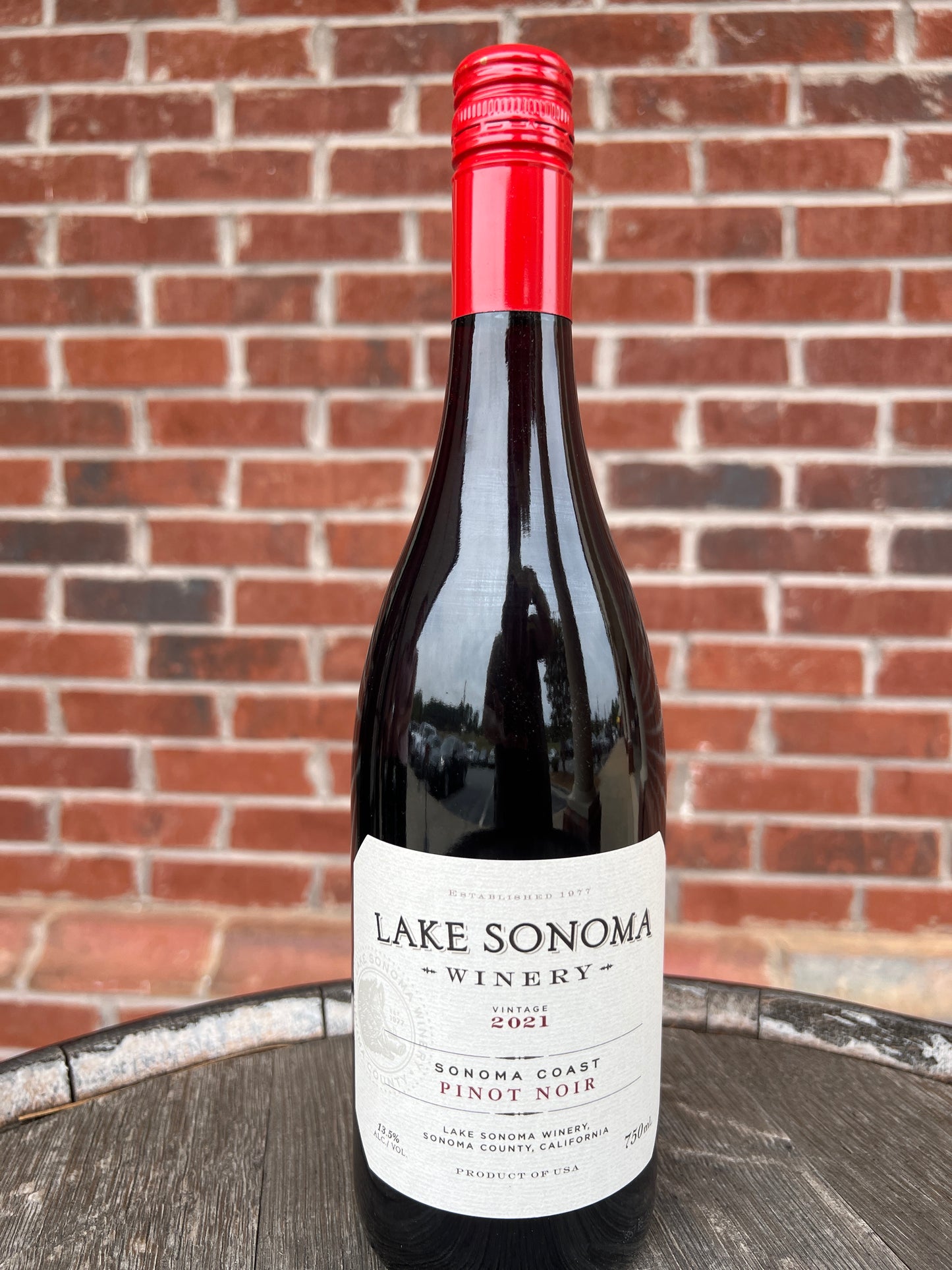 Lake Sonoma Pinot Noir *