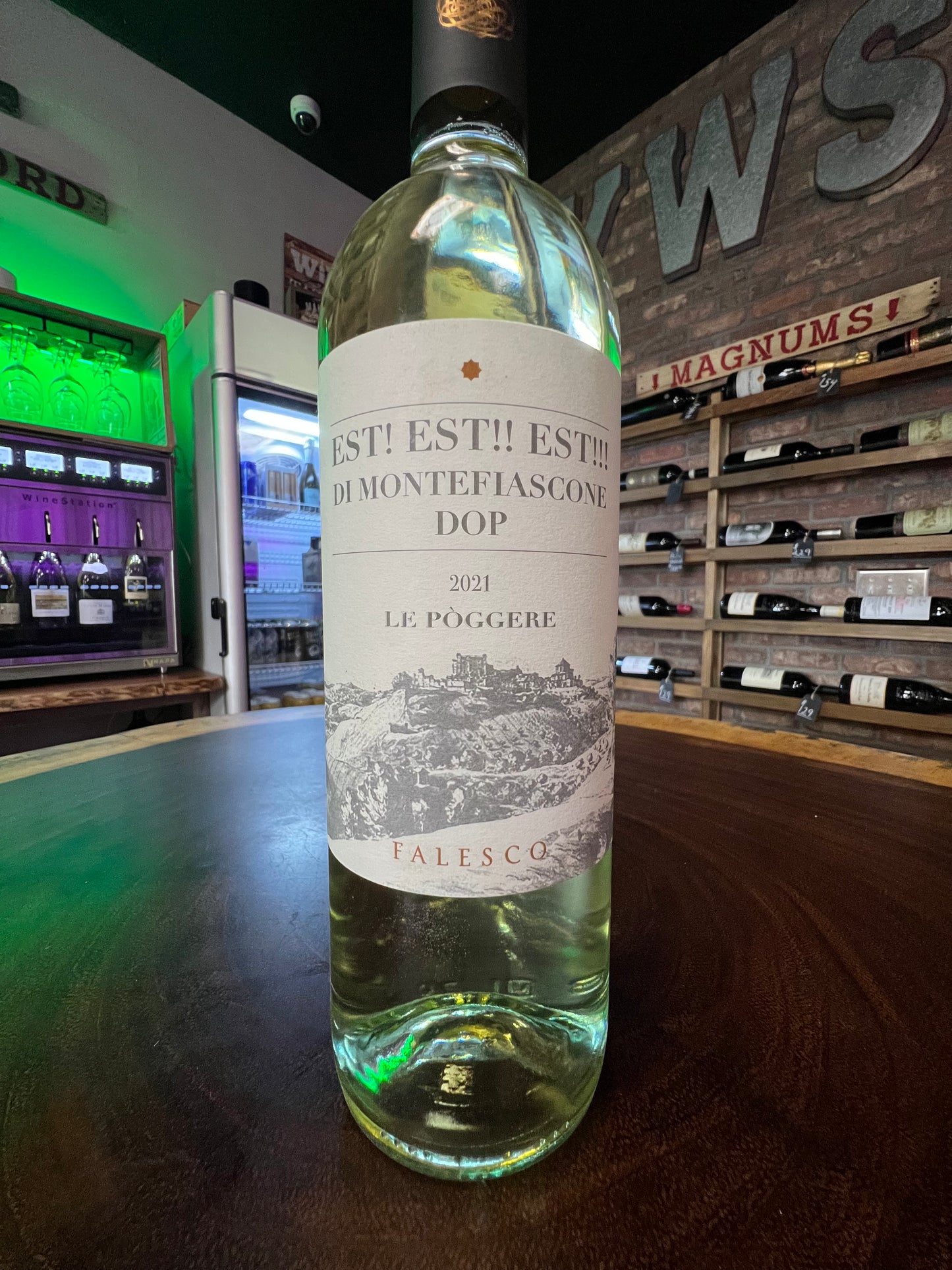 Falesco Est! Est! Est! di Montefiascone White Blend