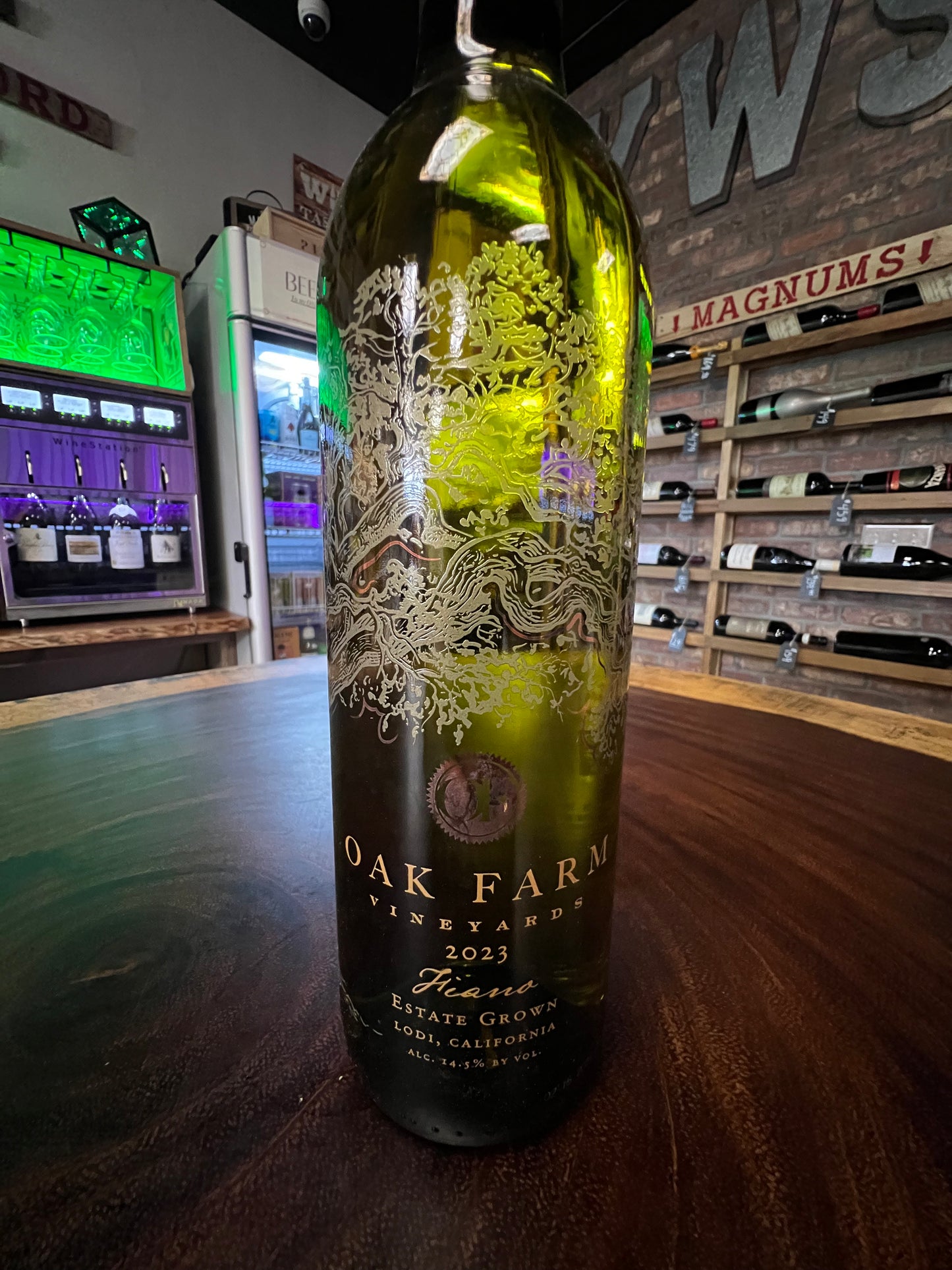 Oak Farm Estate Grown Fiano (Lodi) db