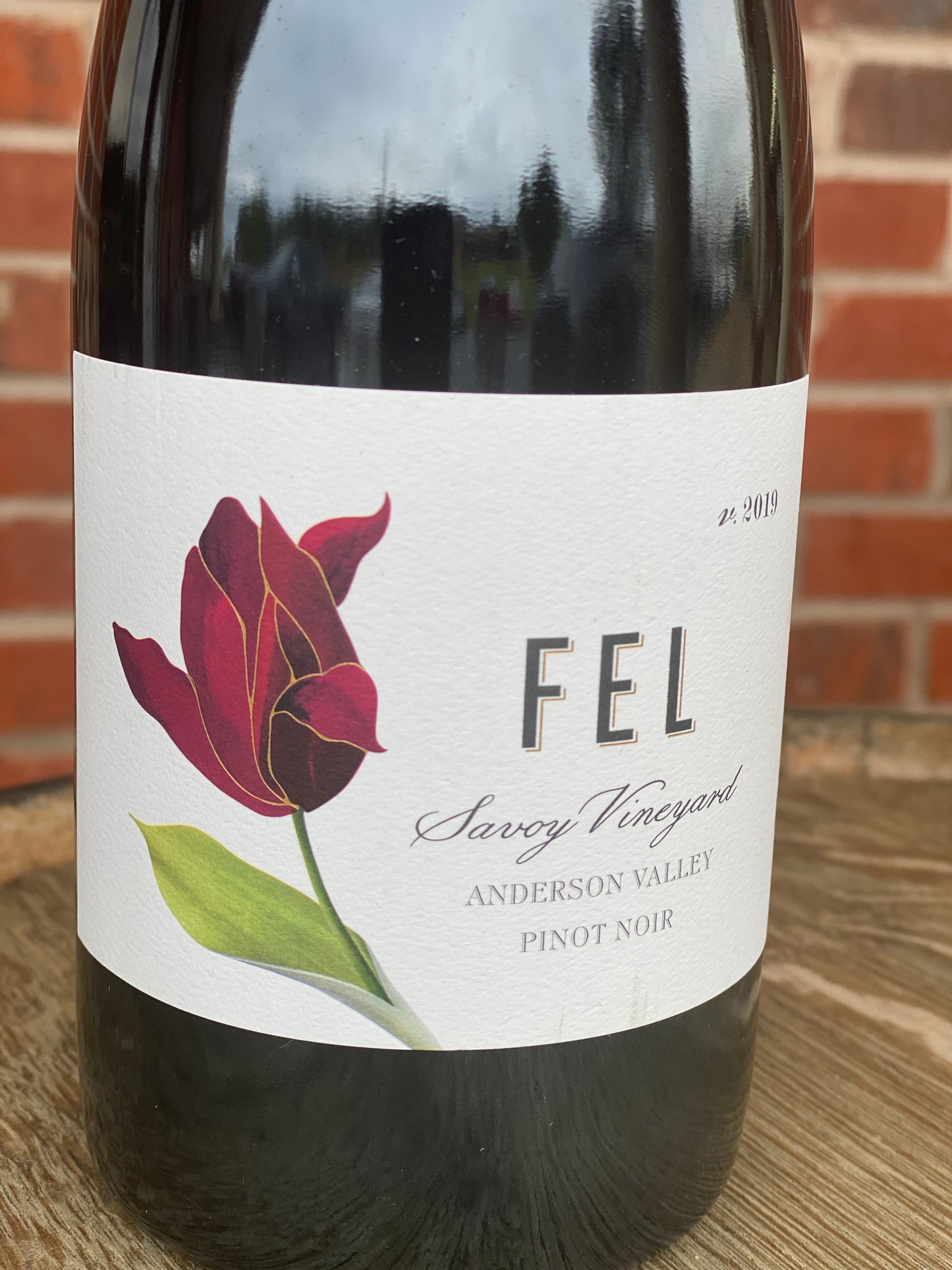 FEL Savoy Vineyard Pinot Noir