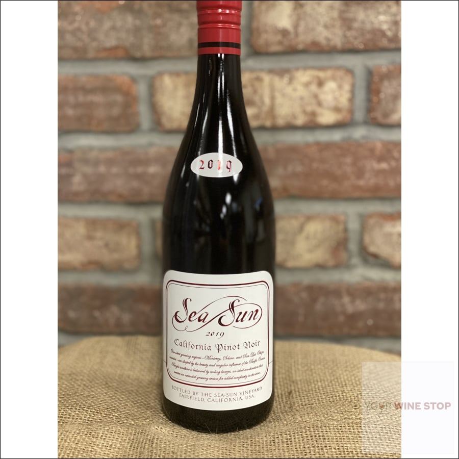 Sea Sun Pinot Noir (2019) - Red Wine