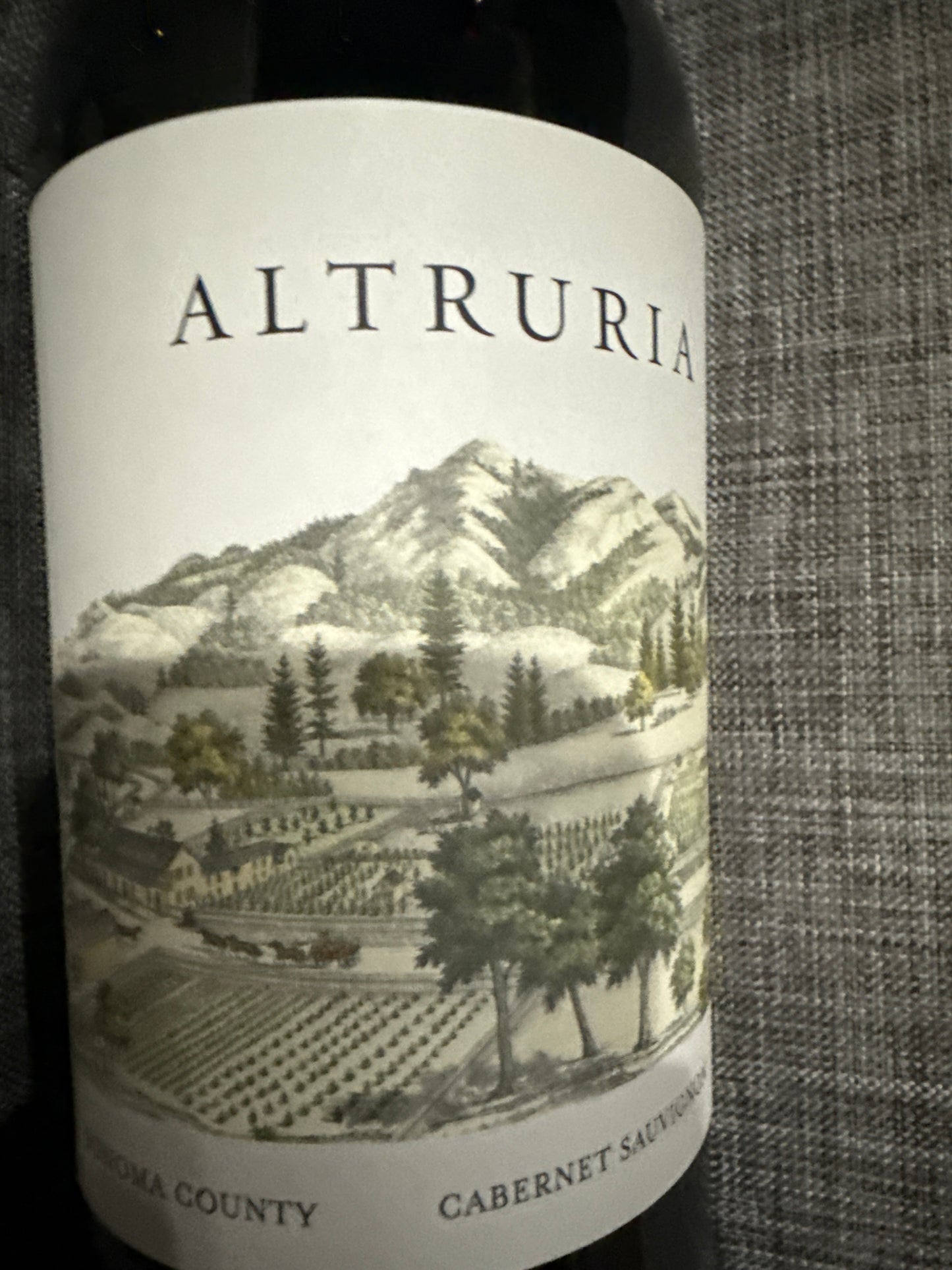 Altruria Cabernet Sauvignon*