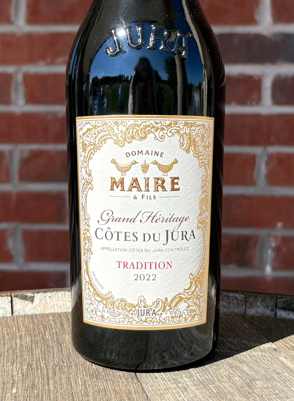 Maire & Fils Cotes du Jura Tradition Rouge (2022)