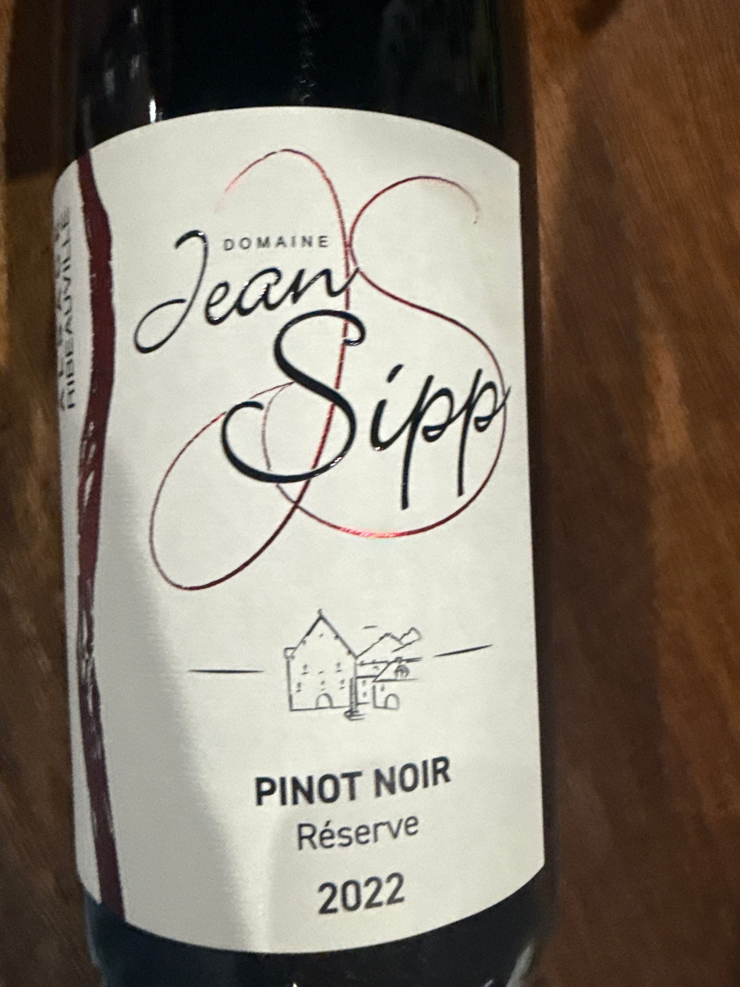 Domaine Jean Sipp Reserve Pinot Noir (Alsace) *